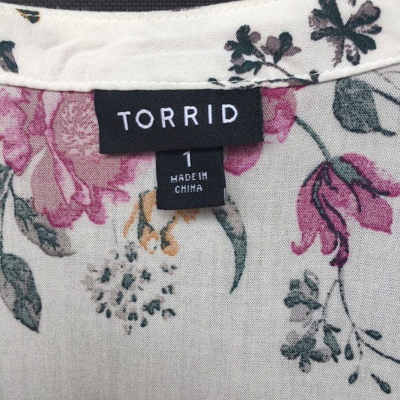 Torrid floral print pin tuck button long sleeve 1x - Picture 9 of 10